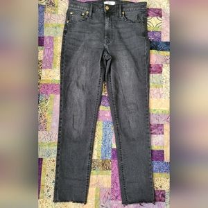 Rachel Parcell black ankle skinny jeans raw hem